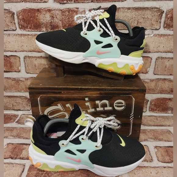 Pre-owned 2019 Nike React Presto - Picture 1 of 11